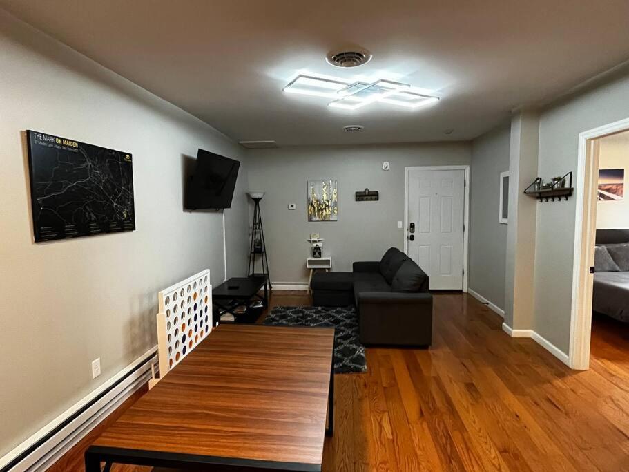 Downtown Albany 2 Bedroom + Workstation @ The Mark Kültér fotó