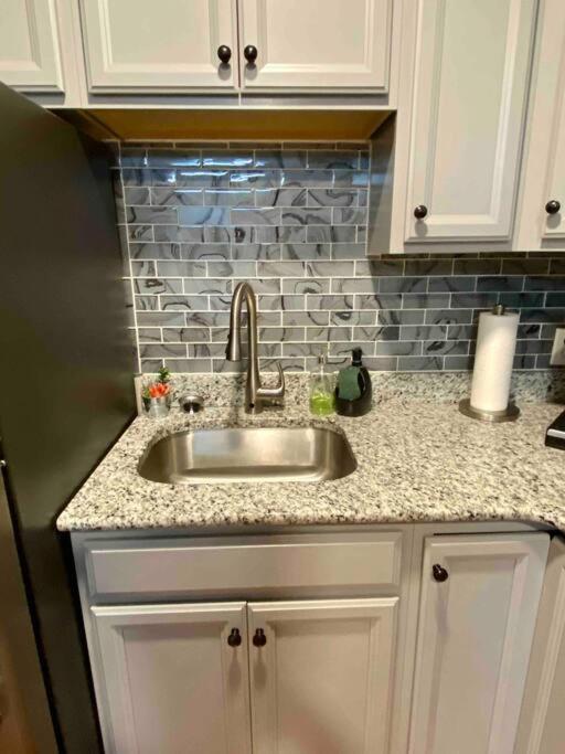 Downtown Albany 2 Bedroom + Workstation @ The Mark Kültér fotó
