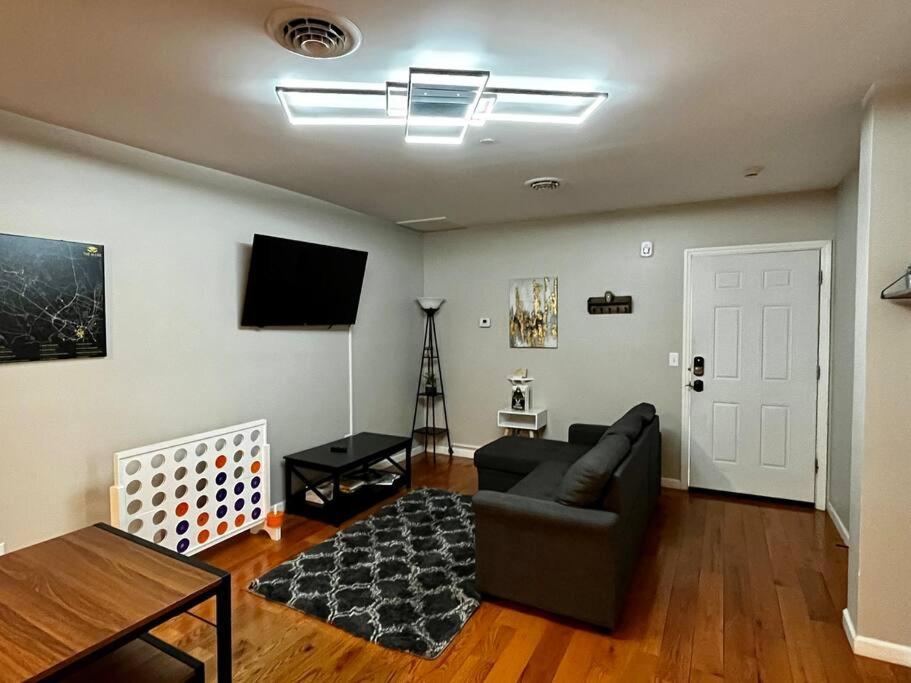 Downtown Albany 2 Bedroom + Workstation @ The Mark Kültér fotó