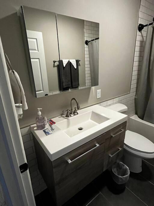 Downtown Albany 2 Bedroom + Workstation @ The Mark Kültér fotó